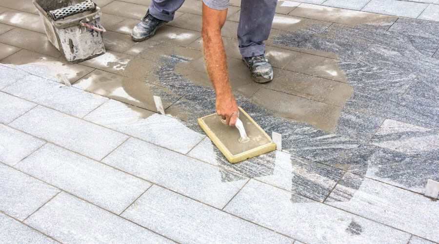 Expert Emergency Roof Repairs services in Robinsonville, MS